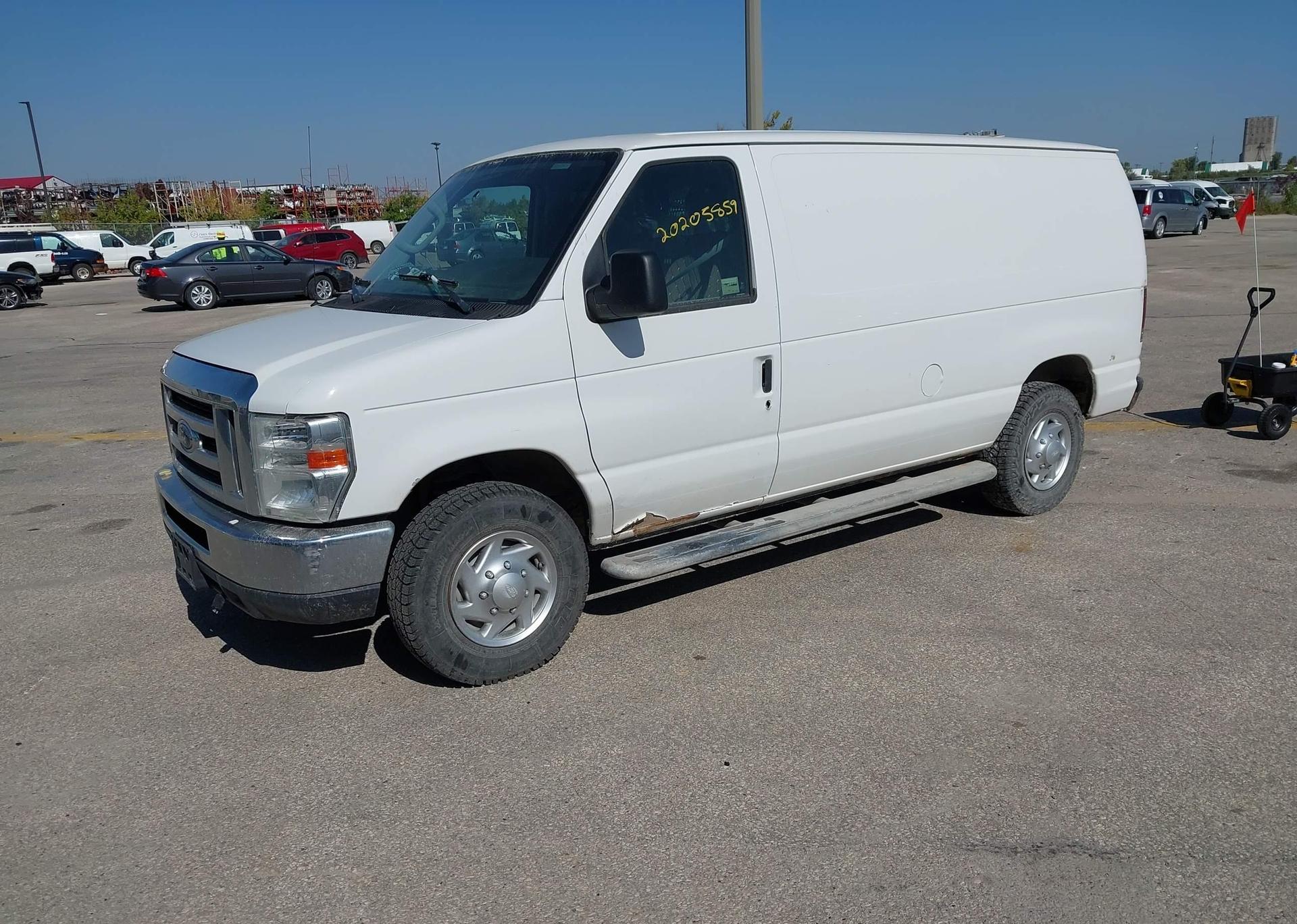 2012 FORD E250 ECONOLINE CARGO