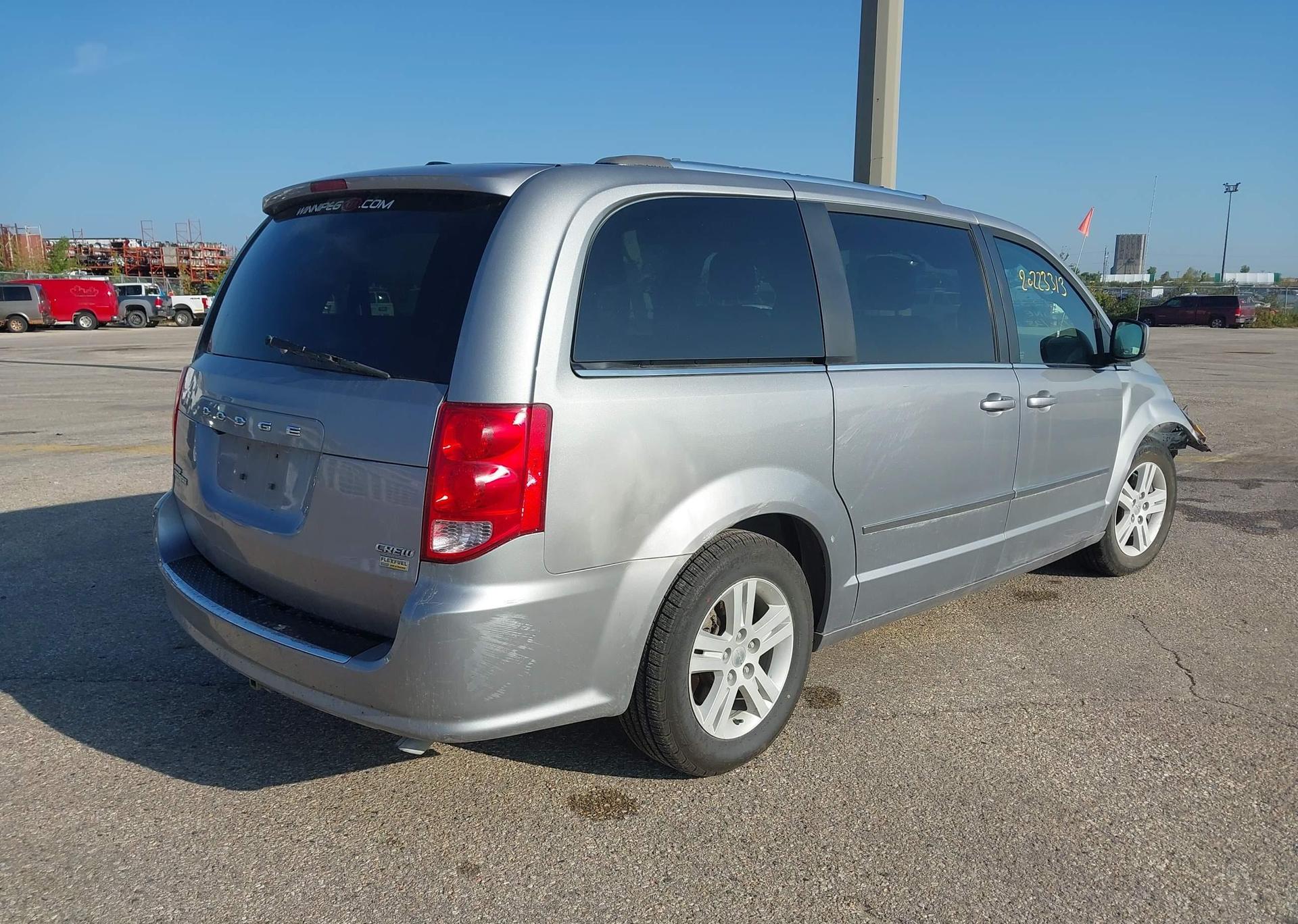 2015 DODGE GRAND CARAVAN CREW