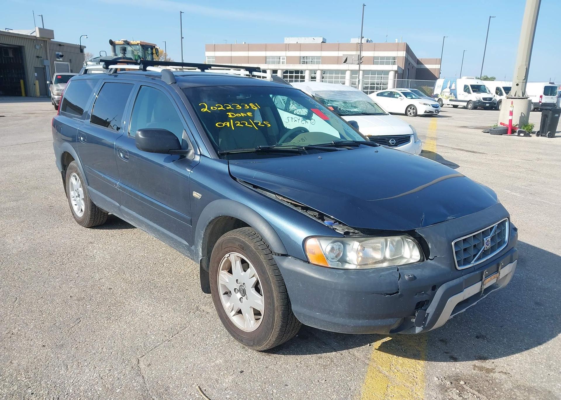 2006 VOLVO XC70