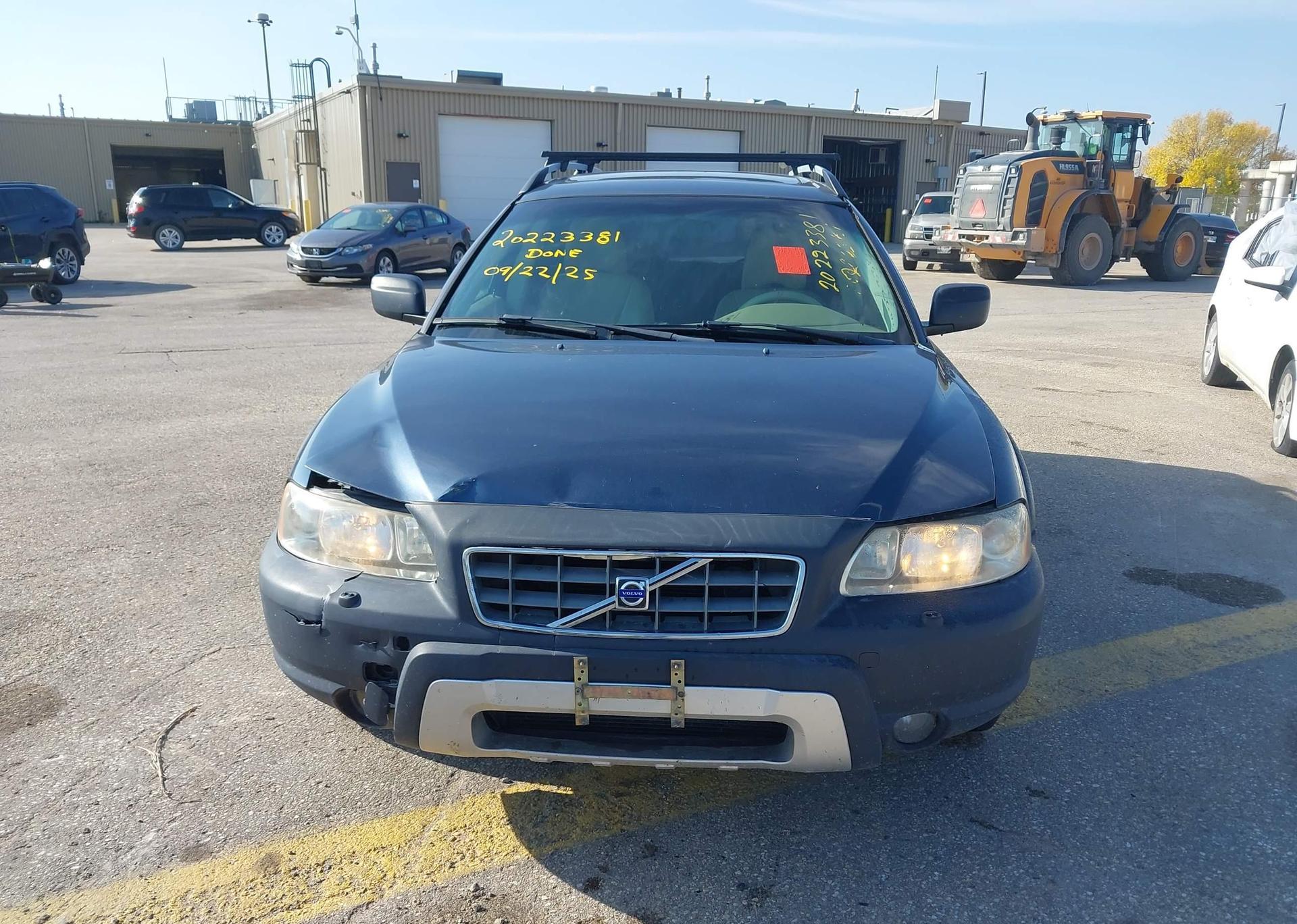 2006 VOLVO XC70