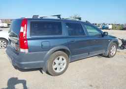 2006 VOLVO XC70