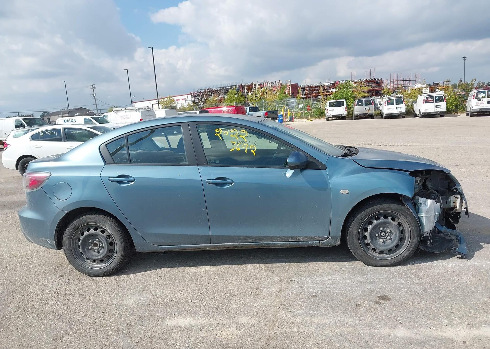 2010 MAZDA MAZDA3 GS