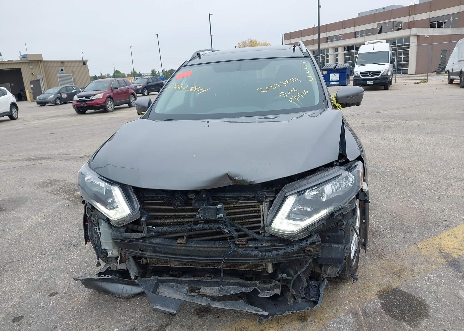2017 NISSAN ROGUE SV