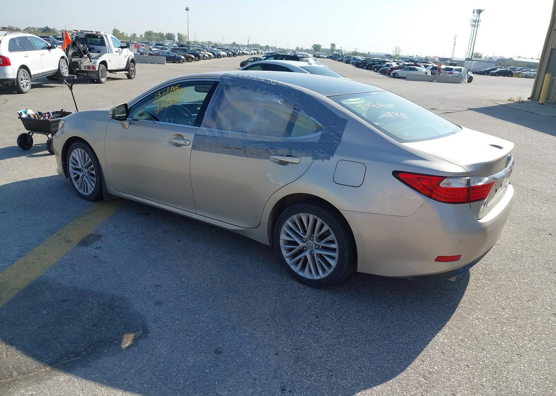 2013 LEXUS ES 350