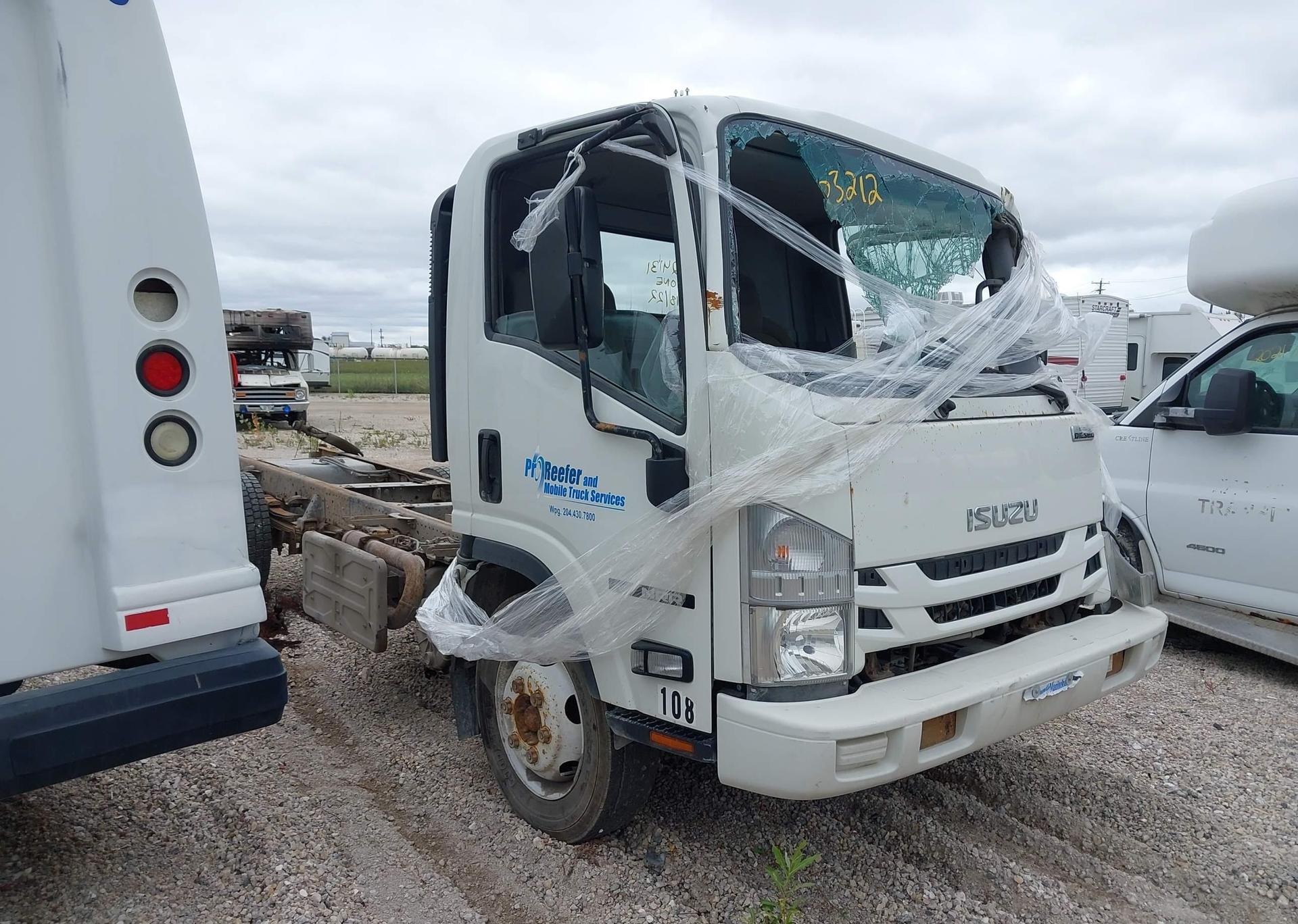 2020 ISUZU NRR