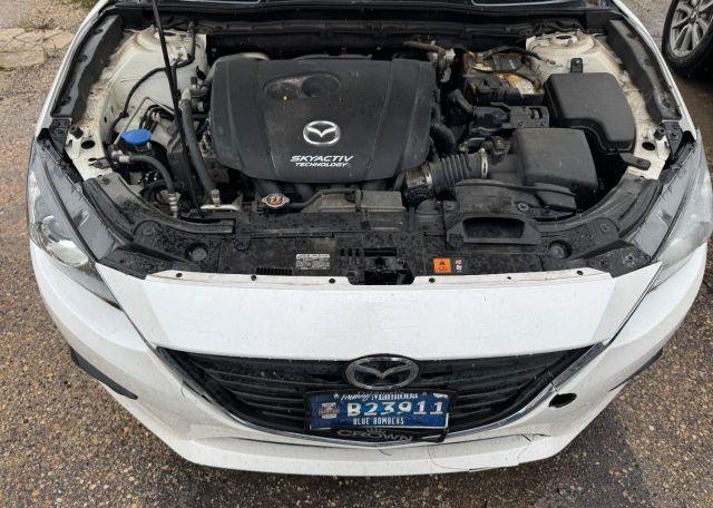 2016 MAZDA MAZDA3 SPORT GS SKY