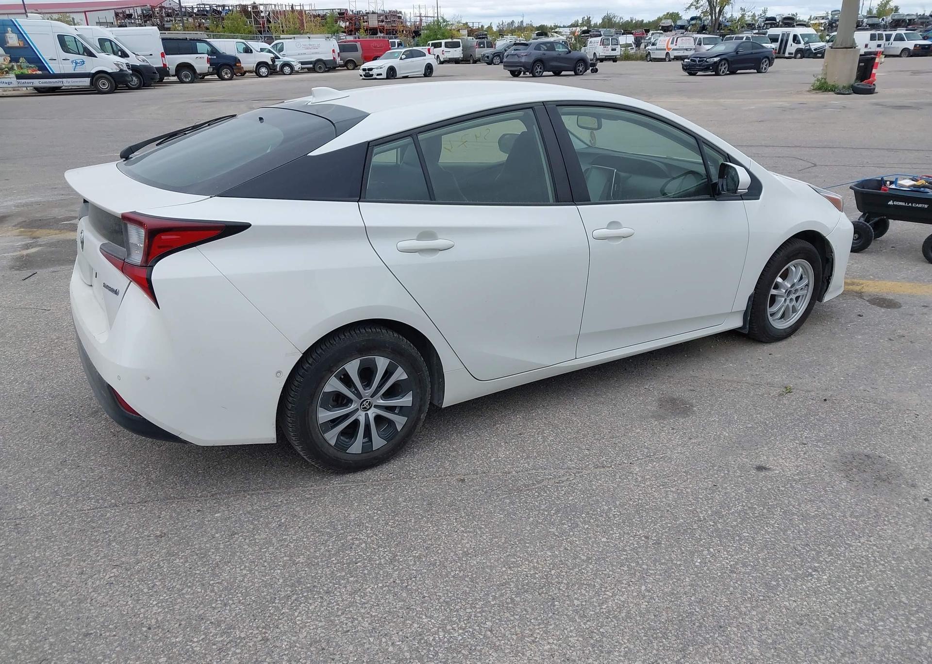 2020 TOYOTA PRIUS AWD-E