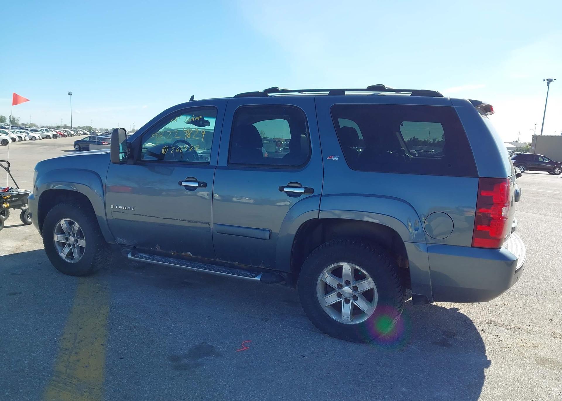 2008 CHEVROLET TAHOE LS