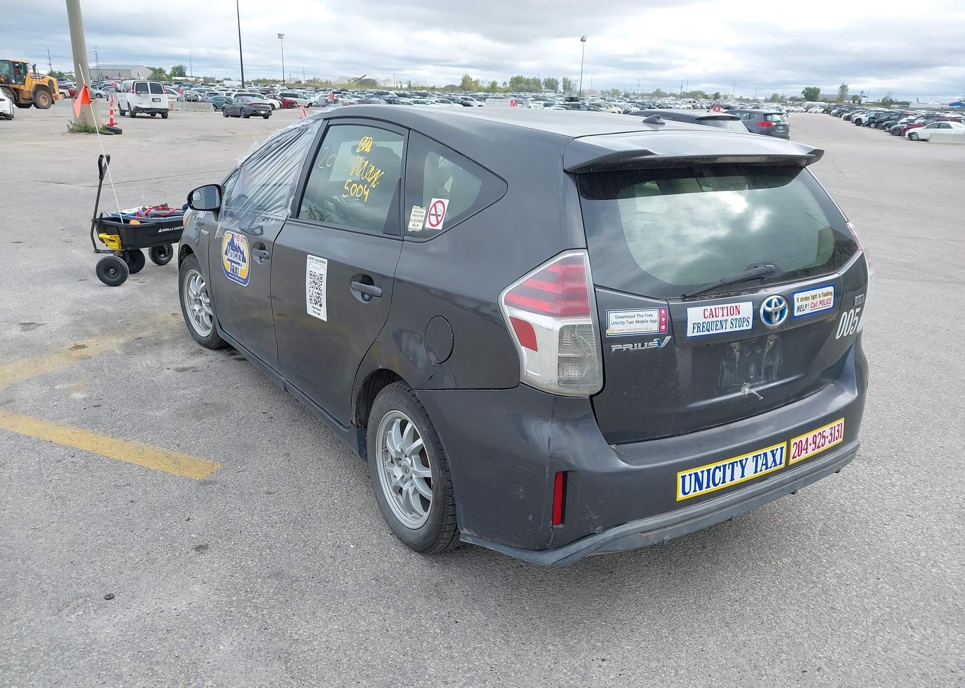 2016 TOYOTA PRIUS V