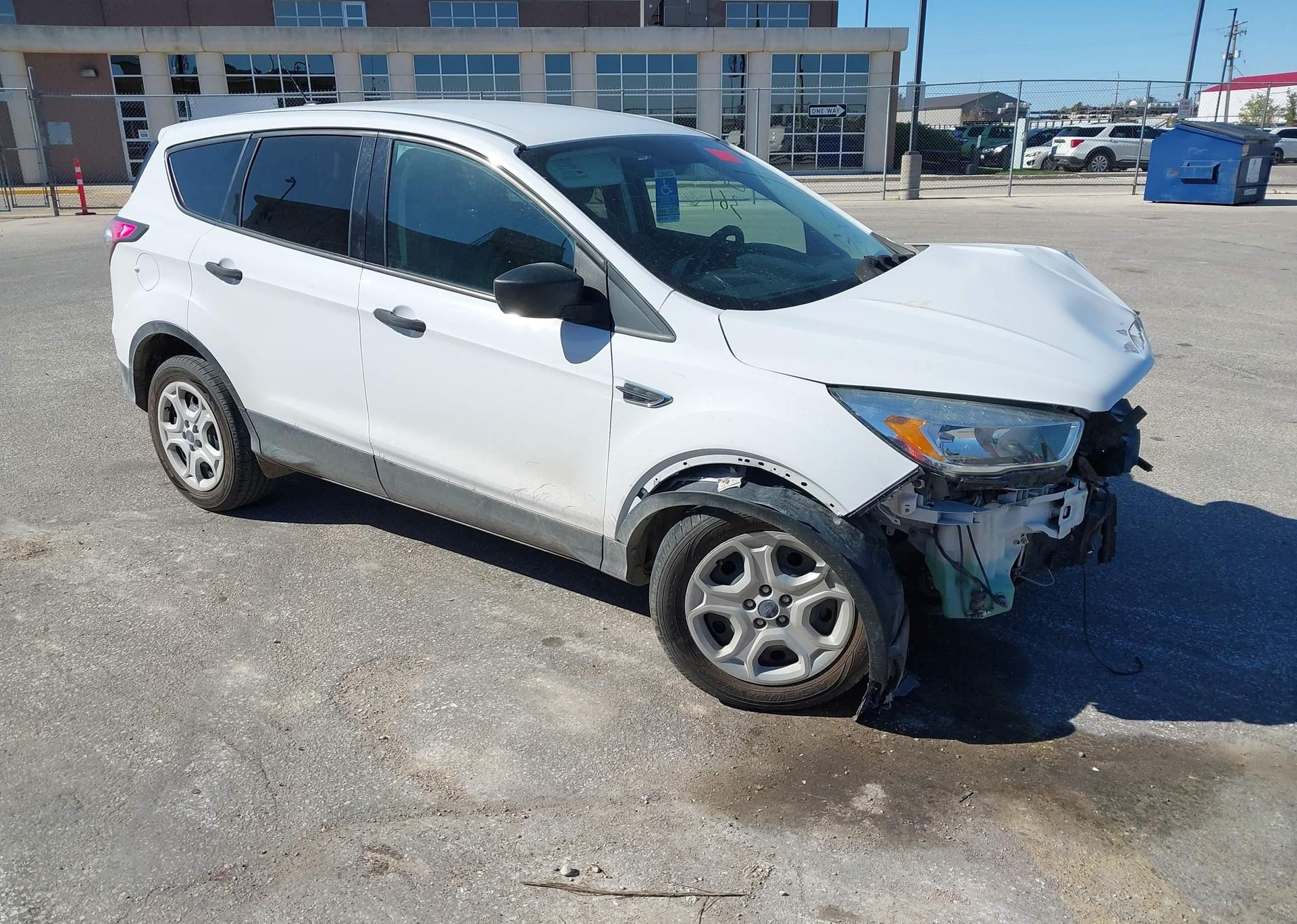 2017 FORD ESCAPE S