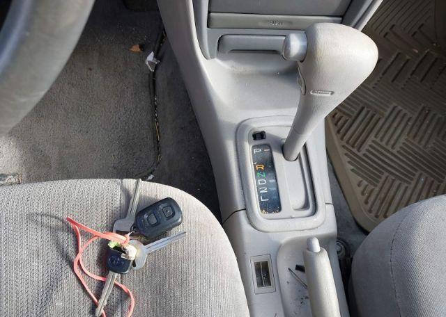 2002 TOYOTA COROLLA CE