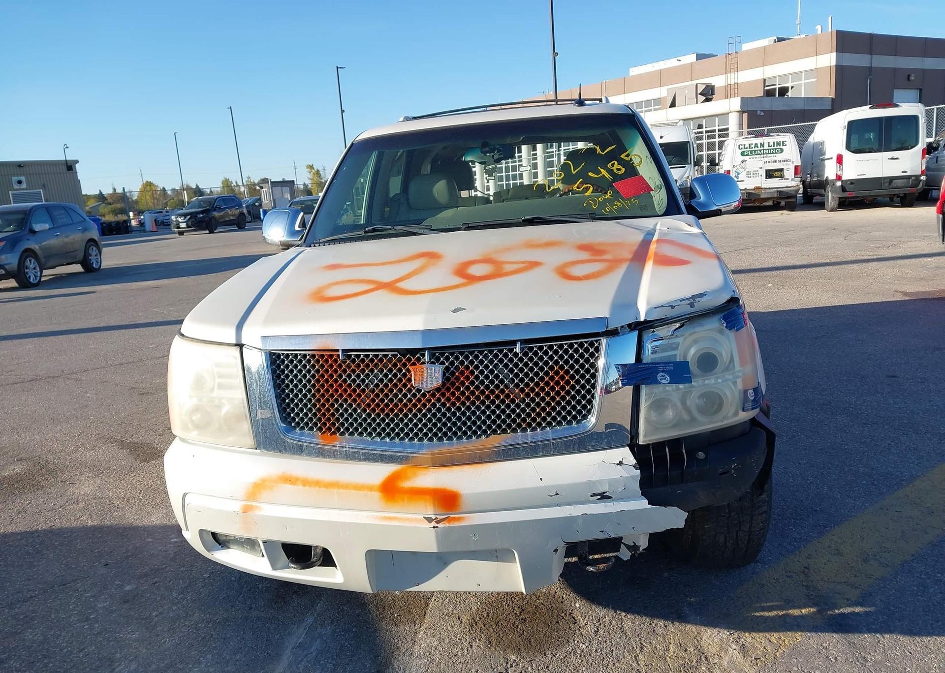 2004 CADILLAC ESCALADE
