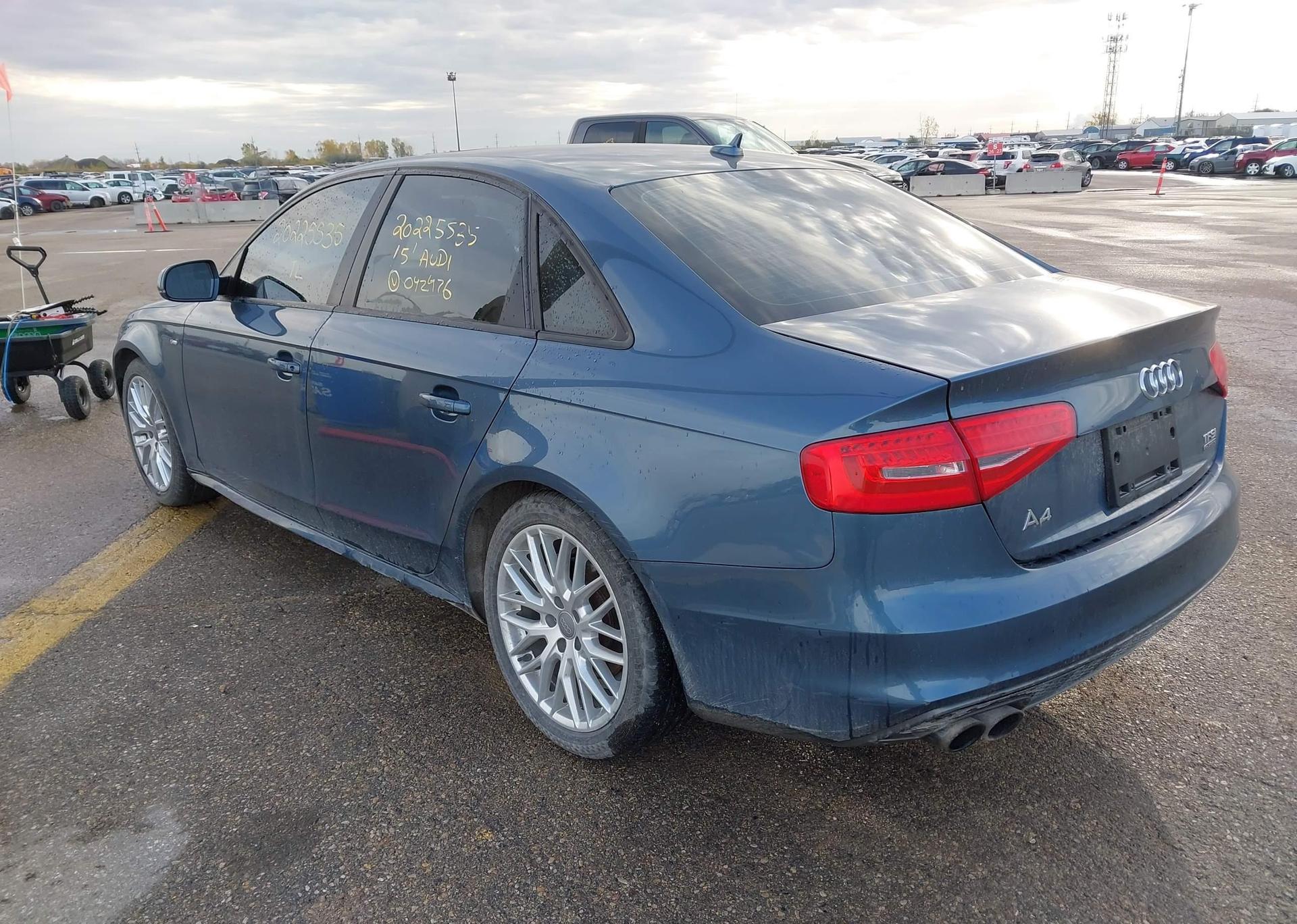 2015 AUDI A4 2.0T QUATTRO