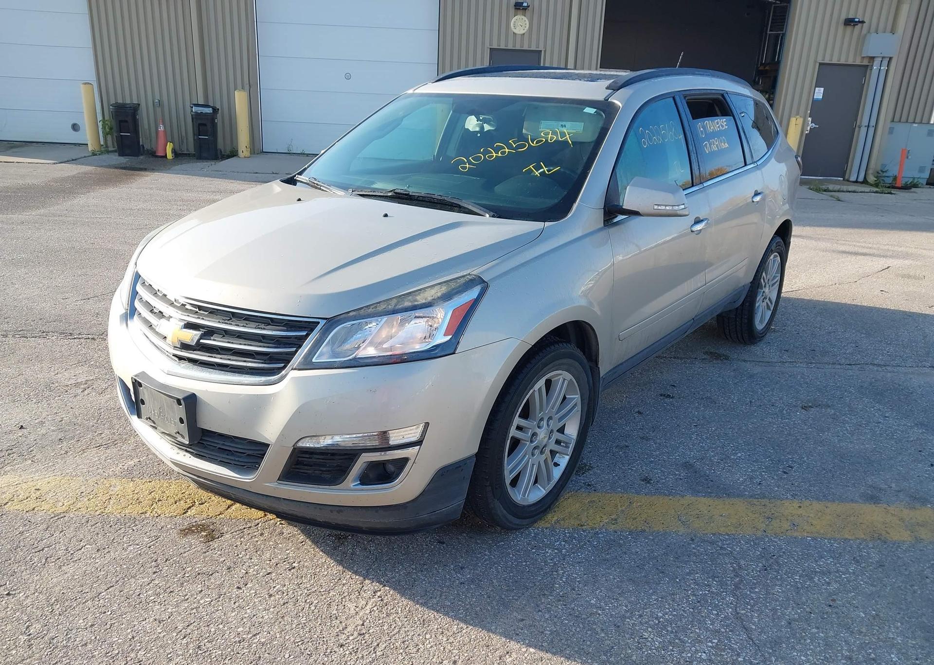 2013 CHEVROLET TRAVERSE LT
