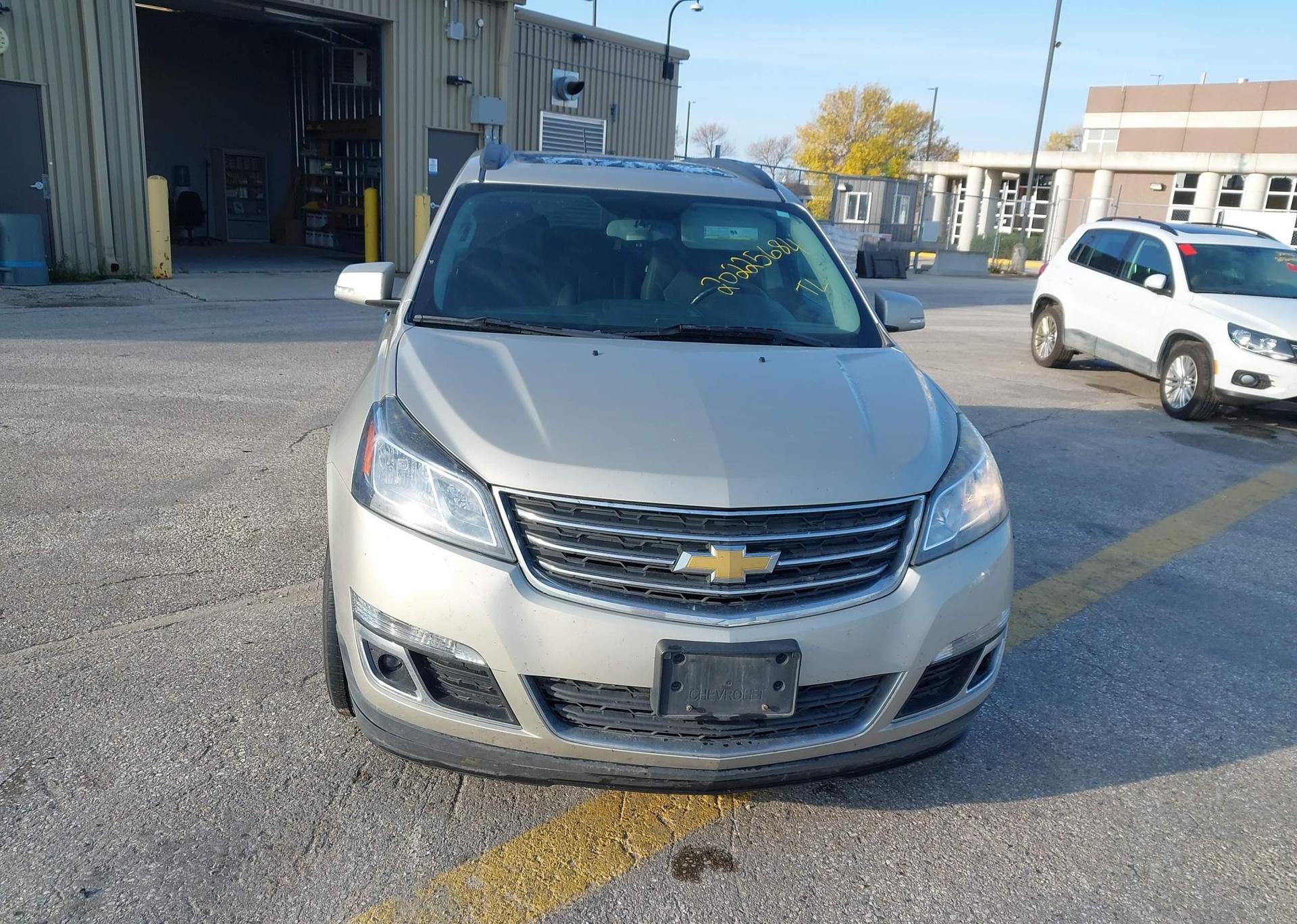2013 CHEVROLET TRAVERSE LT