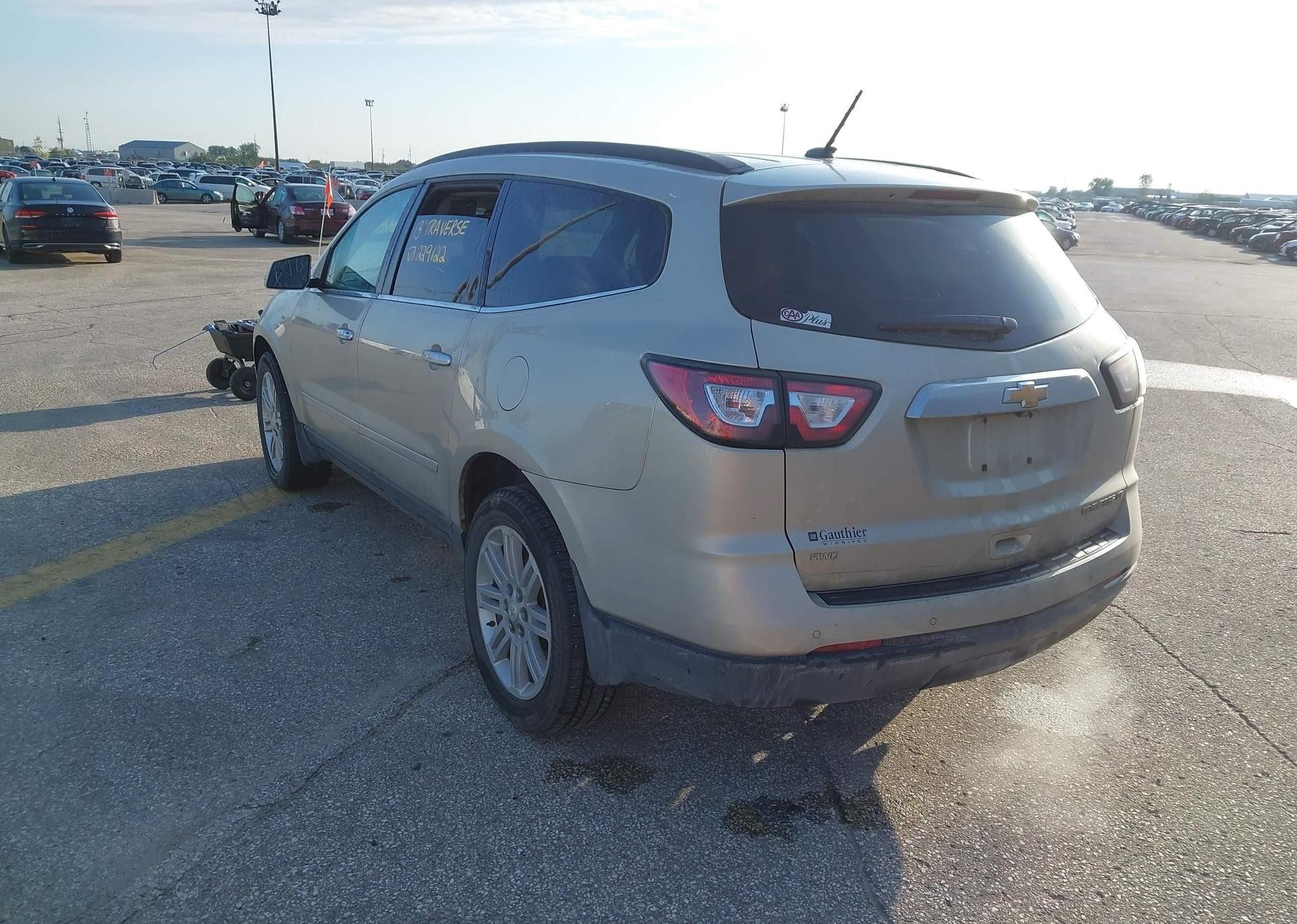 2013 CHEVROLET TRAVERSE LT