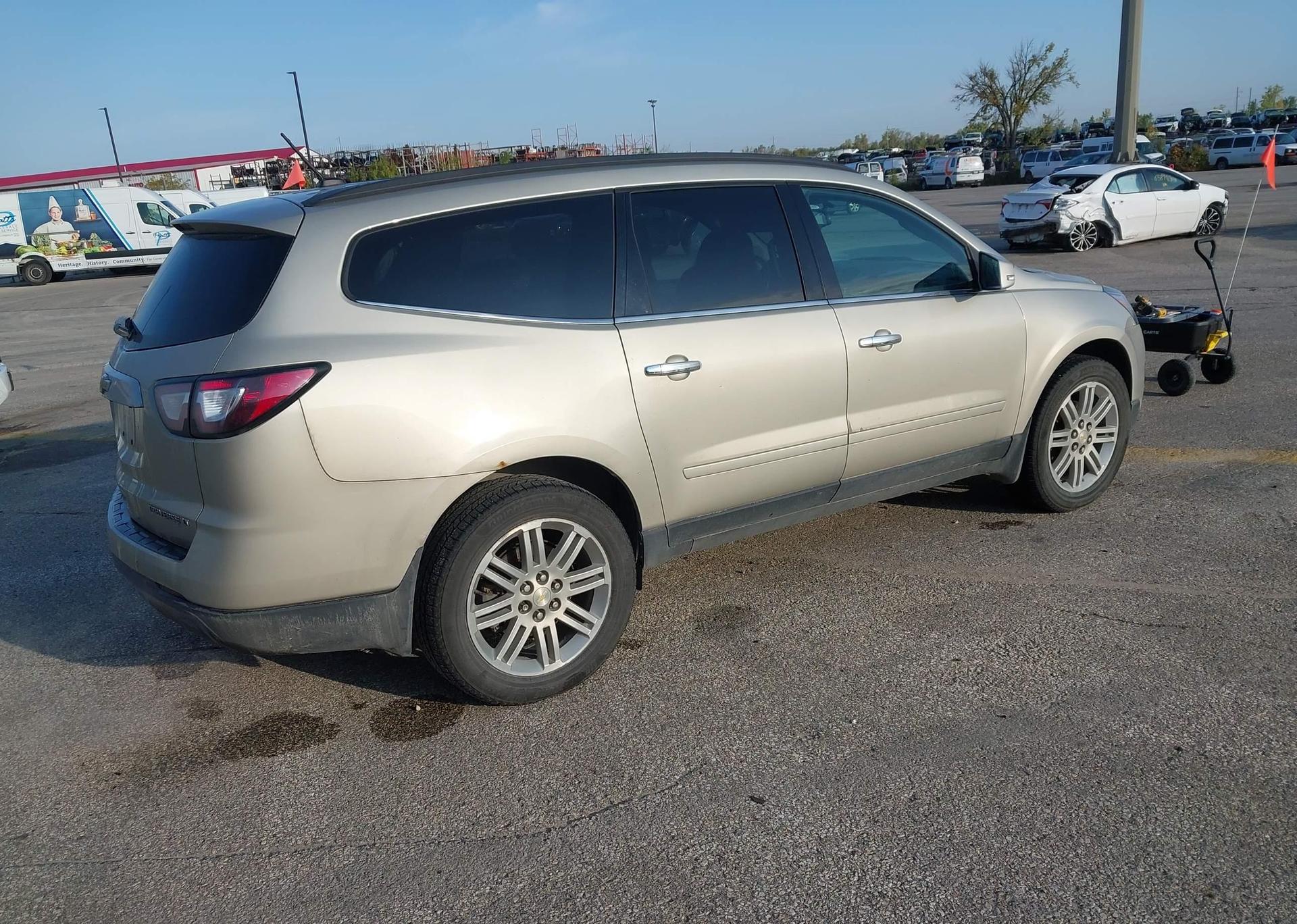 2013 CHEVROLET TRAVERSE LT