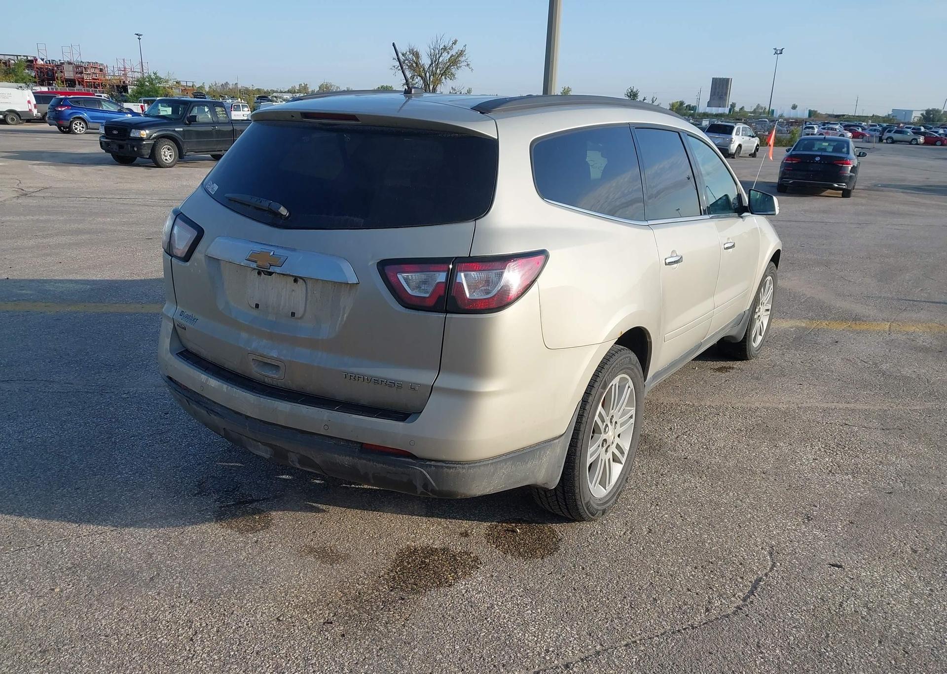 2013 CHEVROLET TRAVERSE LT