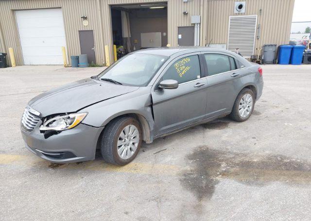 2013 CHRYSLER 200 LX