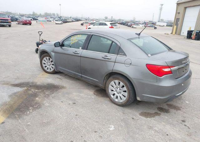 2013 CHRYSLER 200 LX