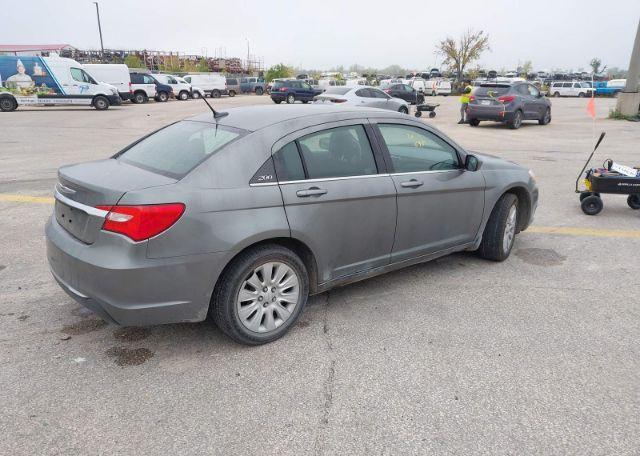 2013 CHRYSLER 200 LX