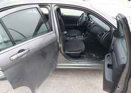 2013 CHRYSLER 200 LX