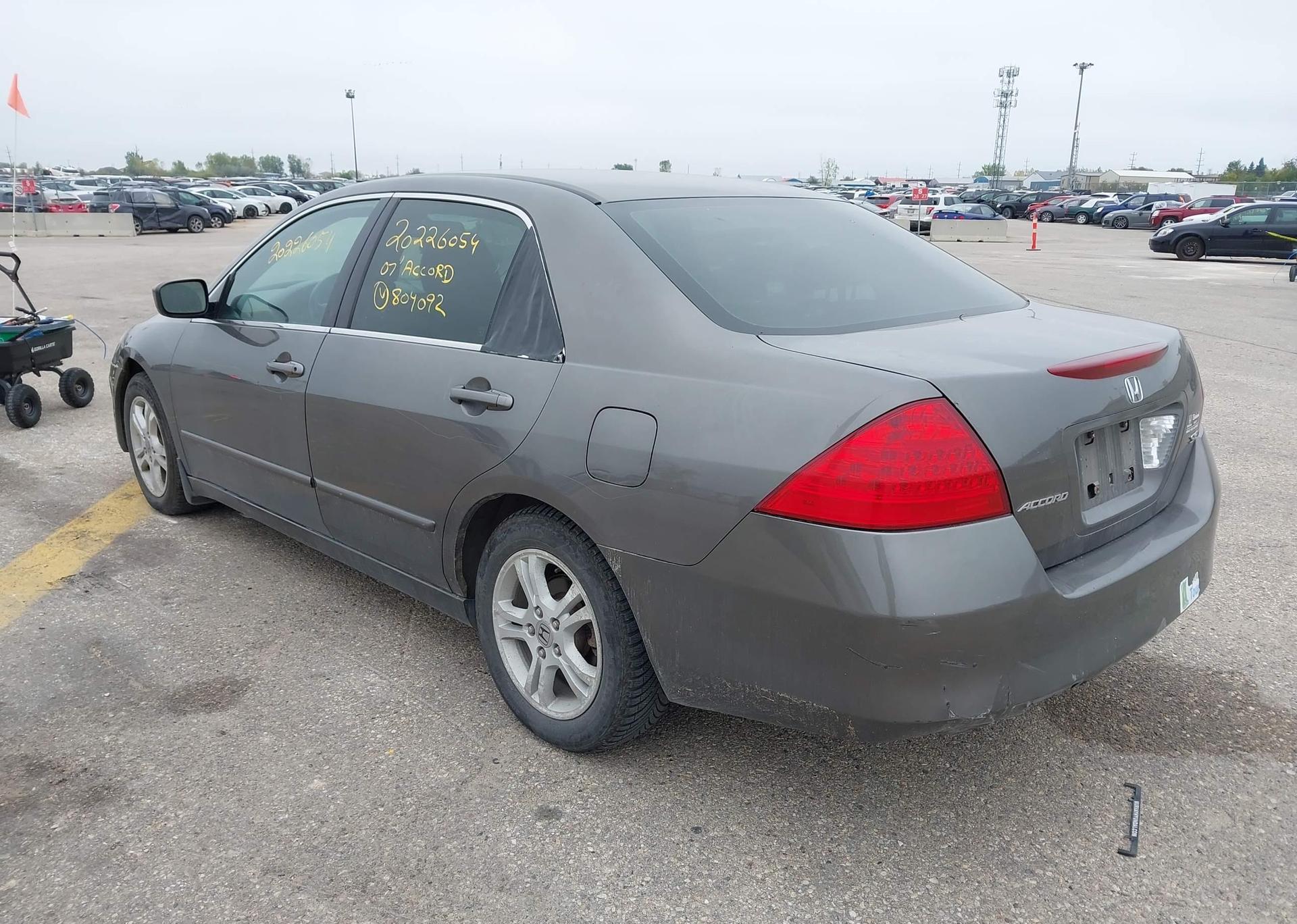 2007 HONDA ACCORD SE