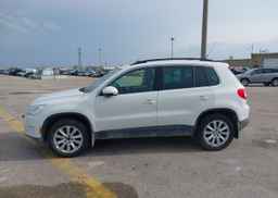 2010 VOLKSWAGEN TIGUAN 2.0 TSI