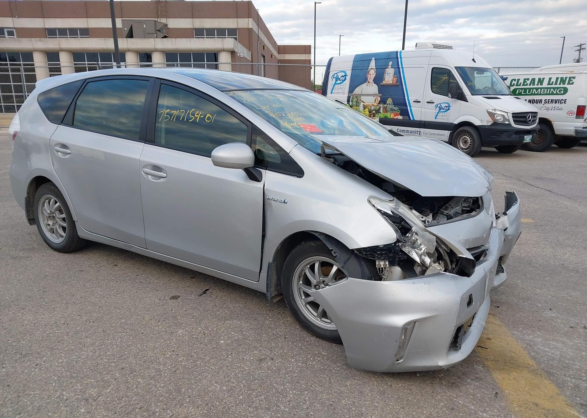 2012 TOYOTA PRIUS V