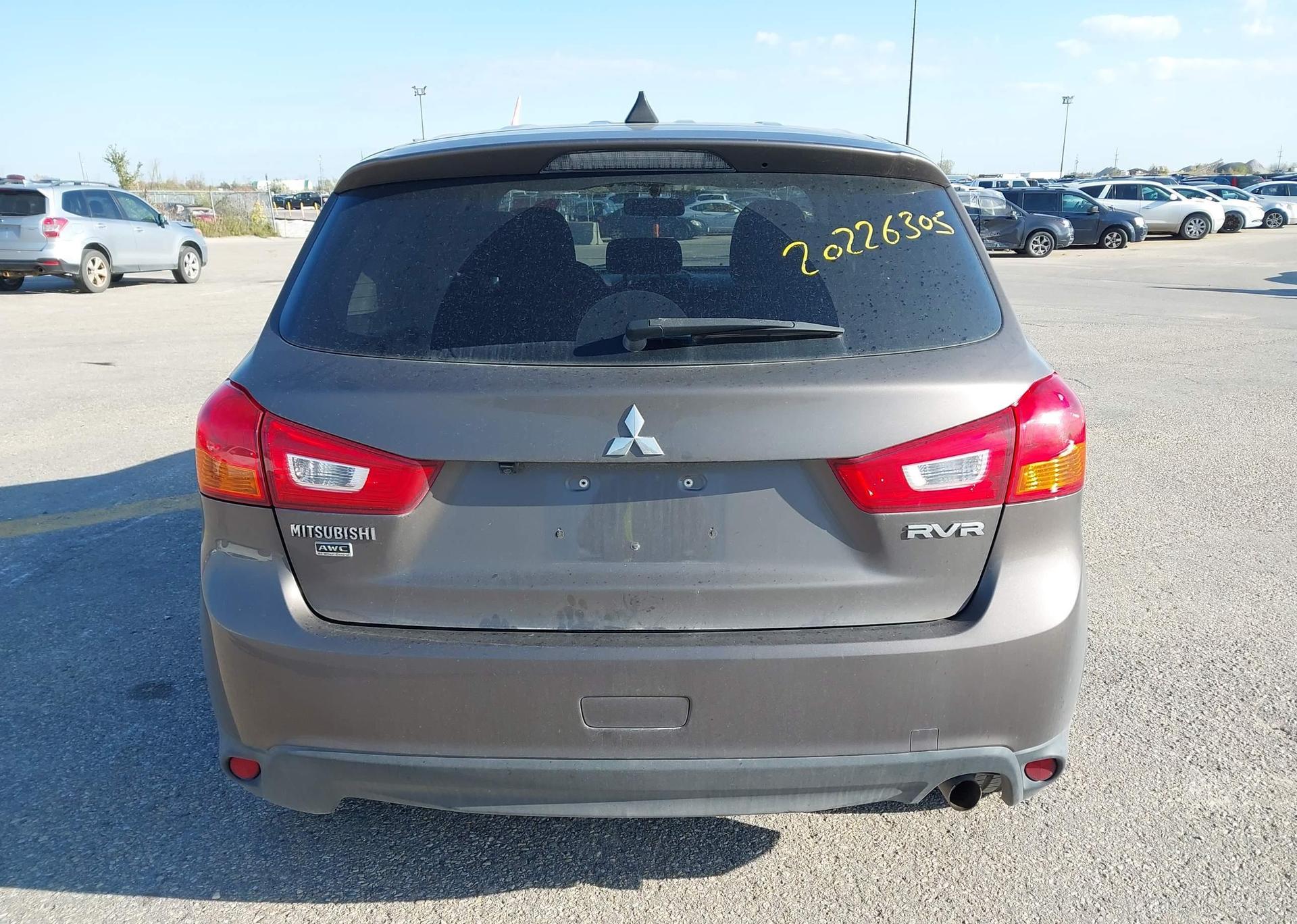2016 MITSUBISHI RVR SE