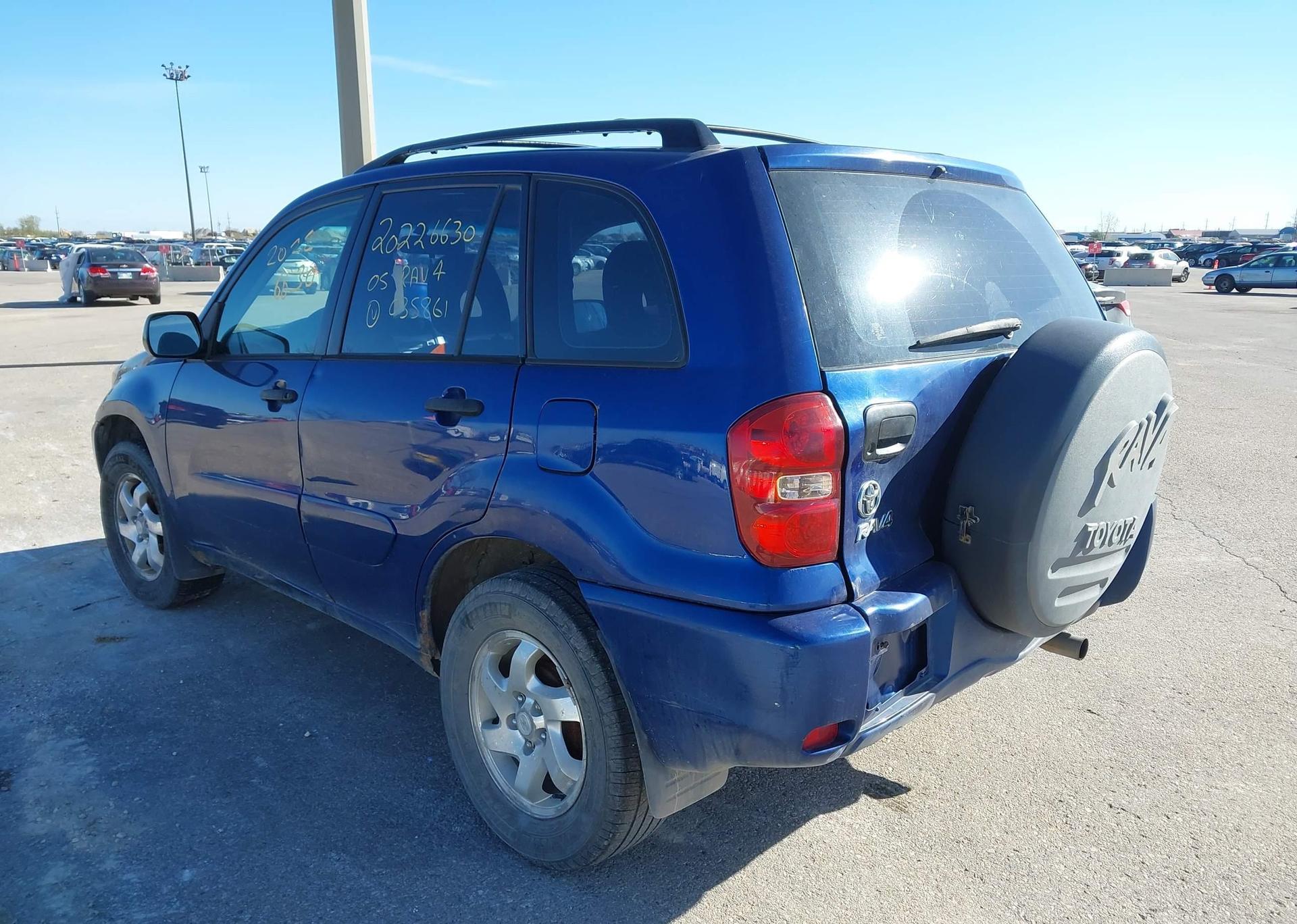 2005 TOYOTA RAV4