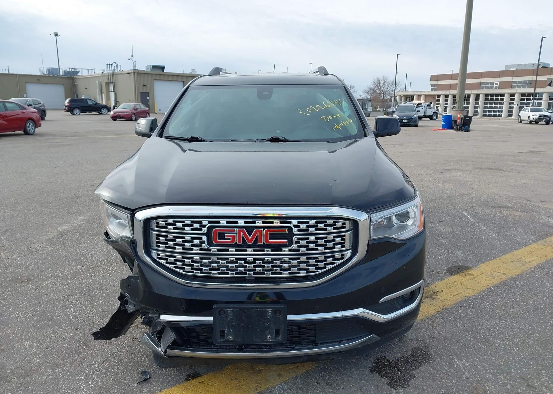 2019 GMC ACADIA DENALI