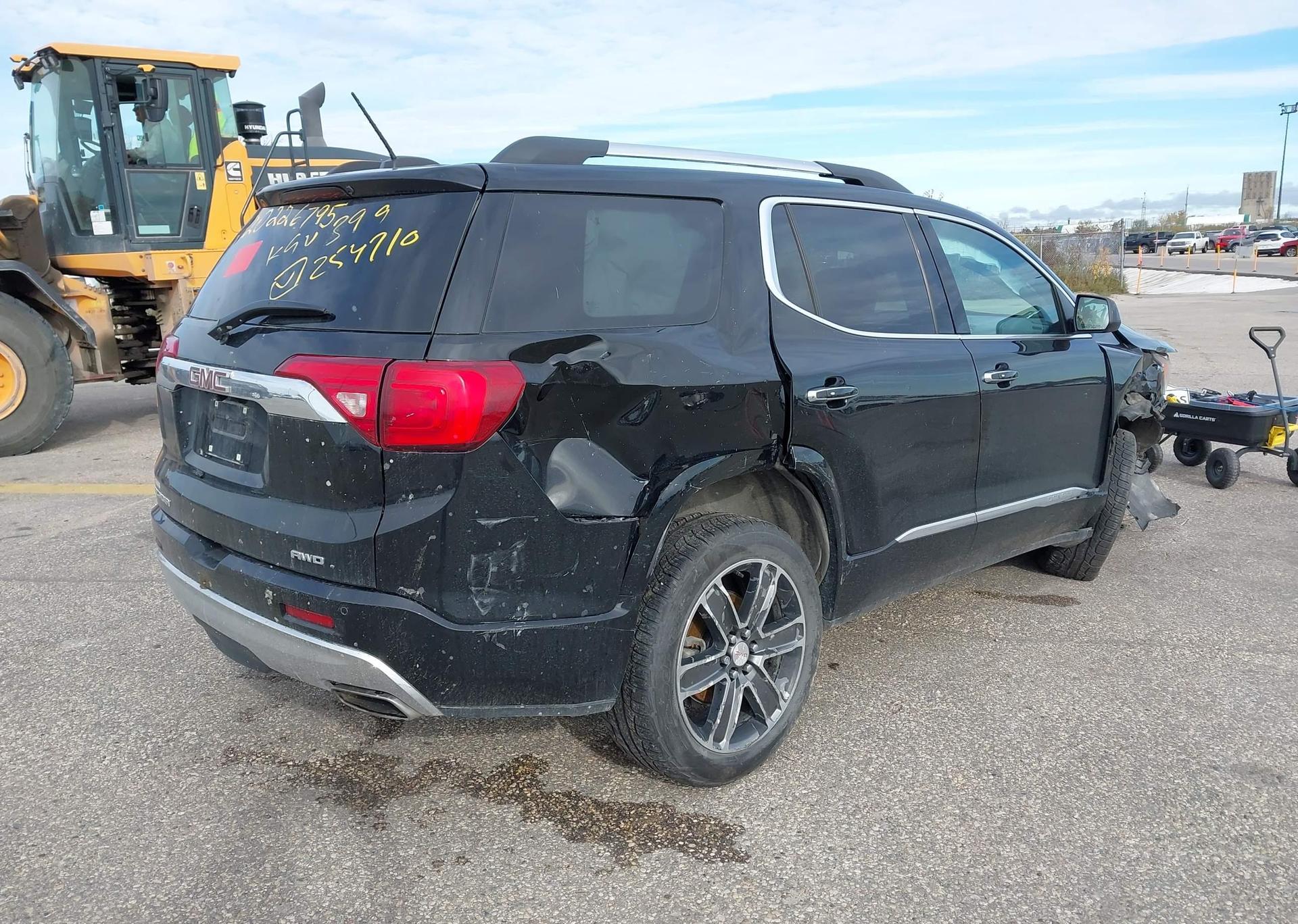 2019 GMC ACADIA DENALI
