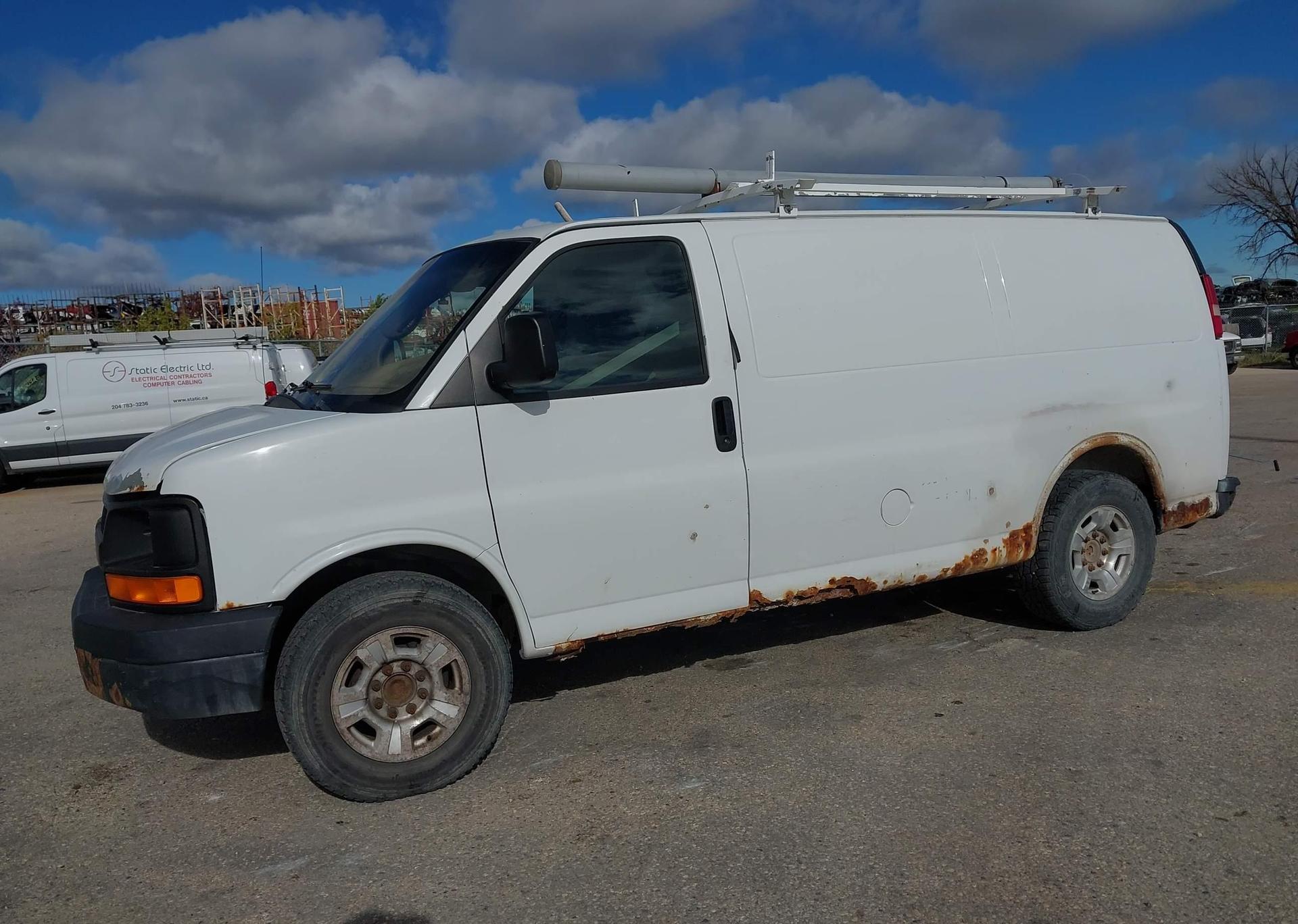 2008 CHEVROLET EXPRESS 2500 CARGO VAN