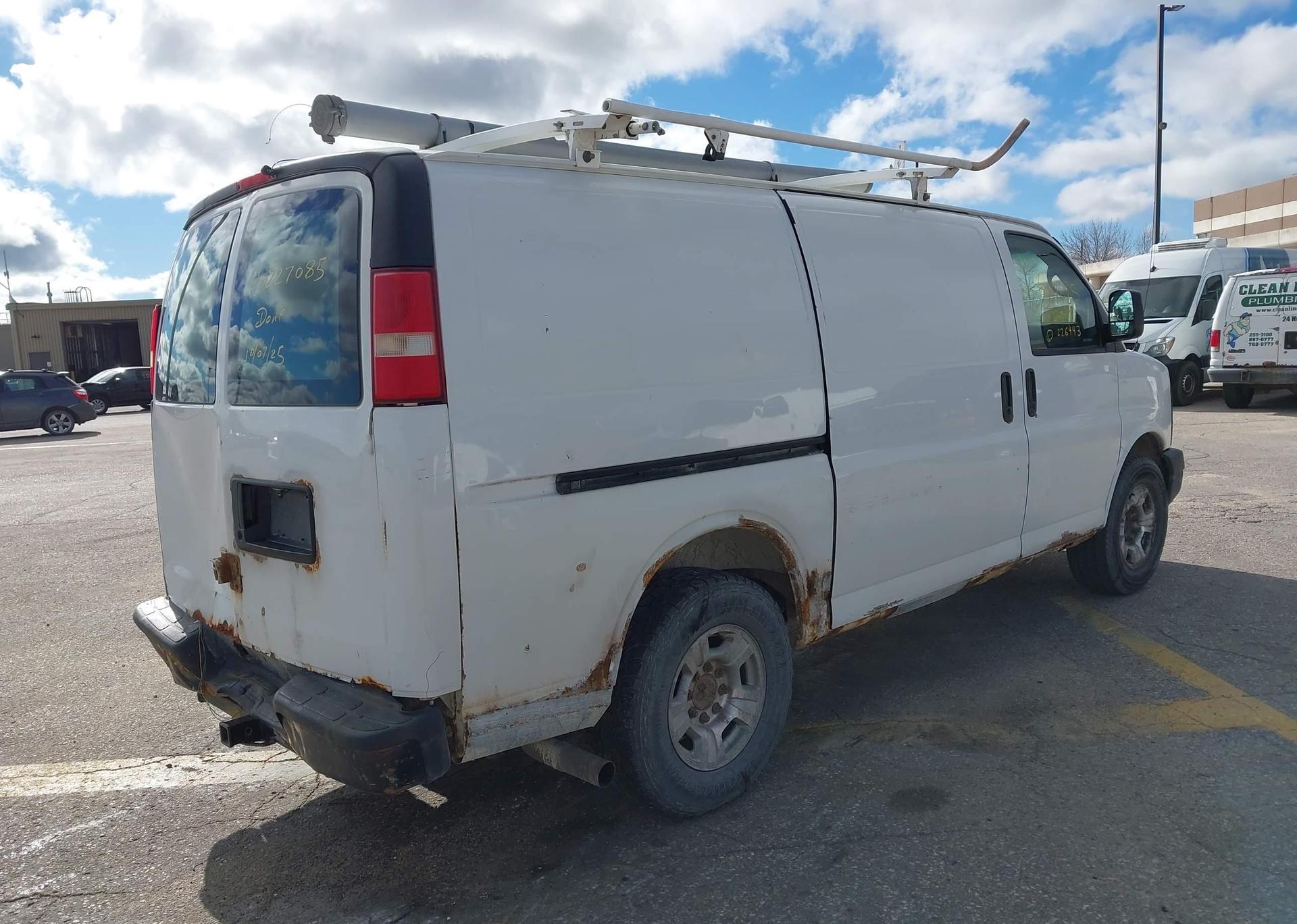 2008 CHEVROLET EXPRESS 2500 CARGO VAN