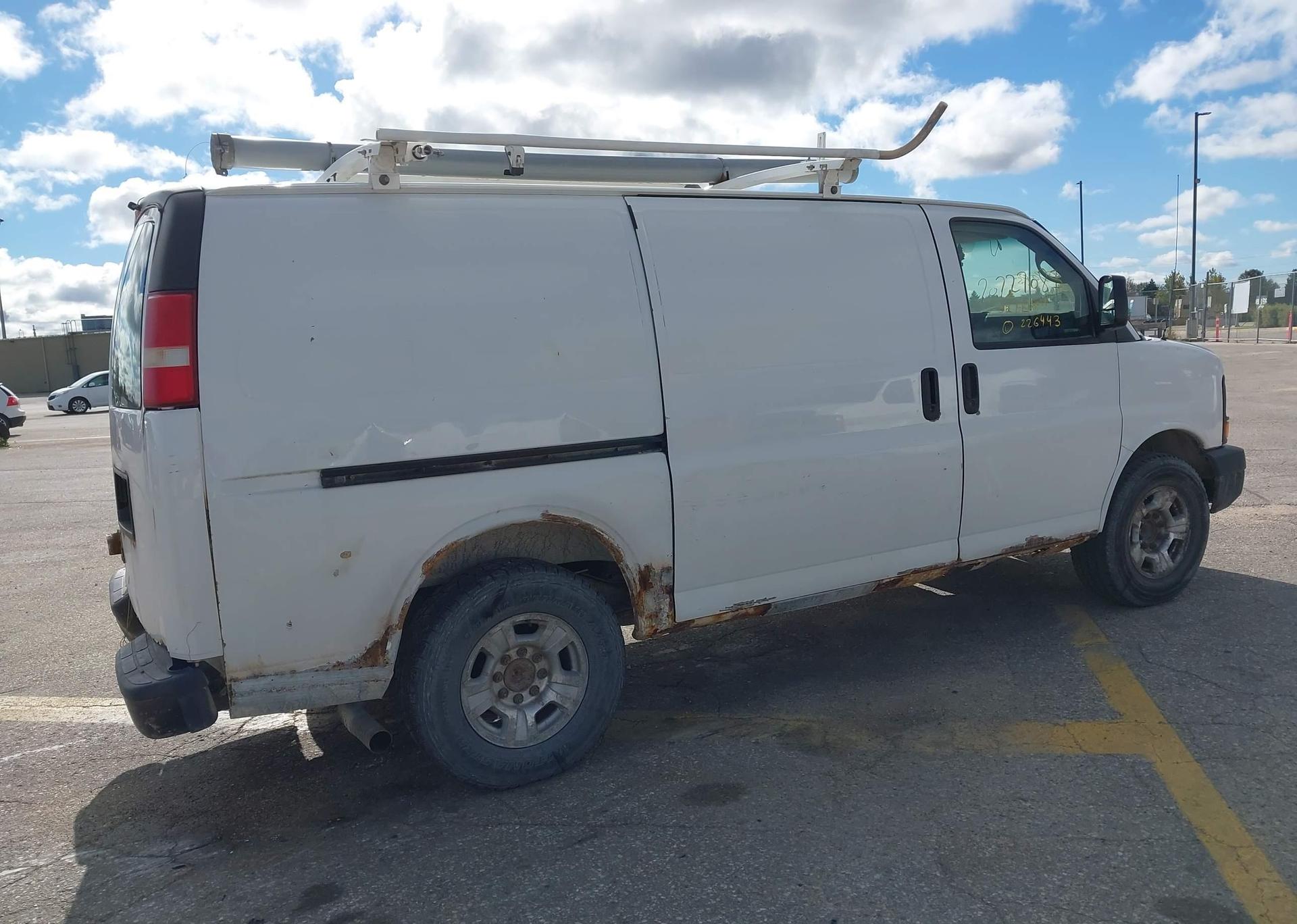 2008 CHEVROLET EXPRESS 2500 CARGO VAN