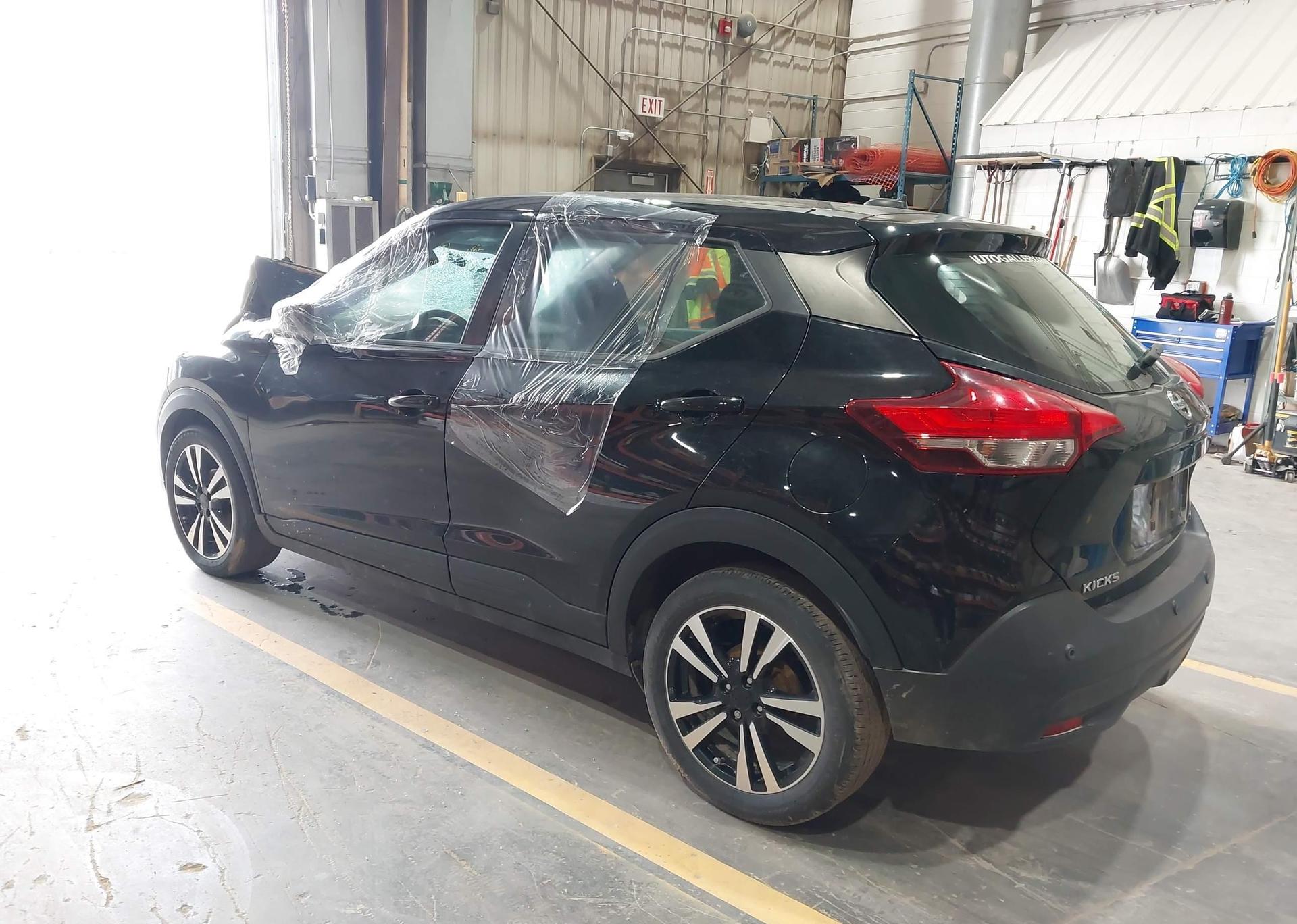 2020 NISSAN KICKS SV