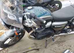 2022 TRIUMPH MOTORCYCLE BONNEVILLE T100