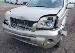 2005 NISSAN X-TRAIL XE