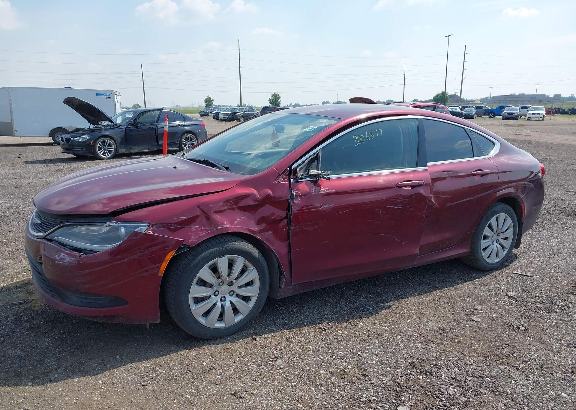 2016 CHRYSLER 200 LX