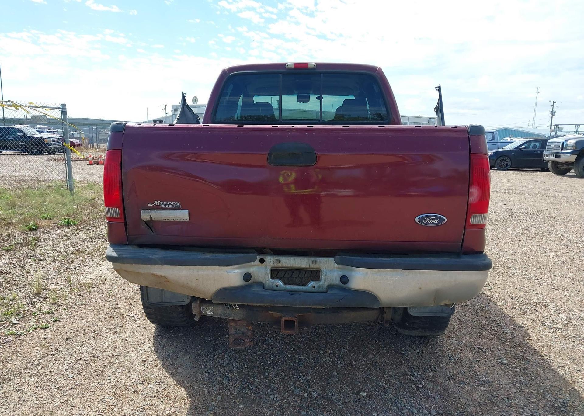 2005 FORD F-350 LARIAT