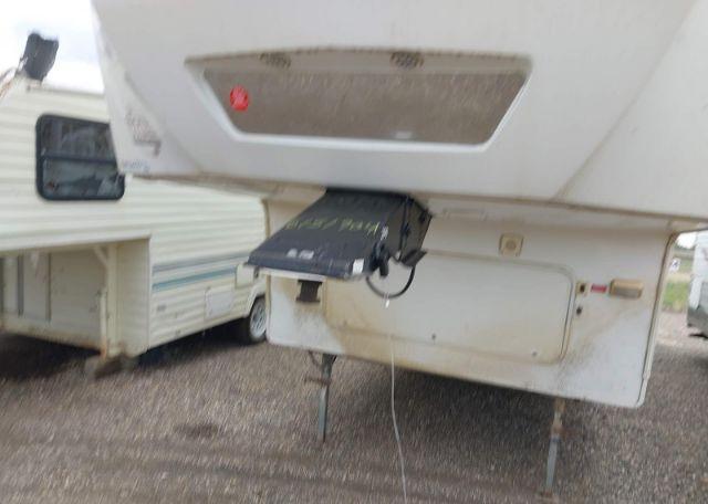 2010 KEYSTONE 5th wheel cougar