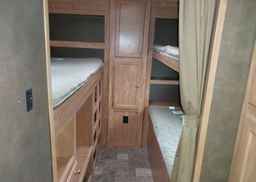 2014 SHASTA 31OK STD