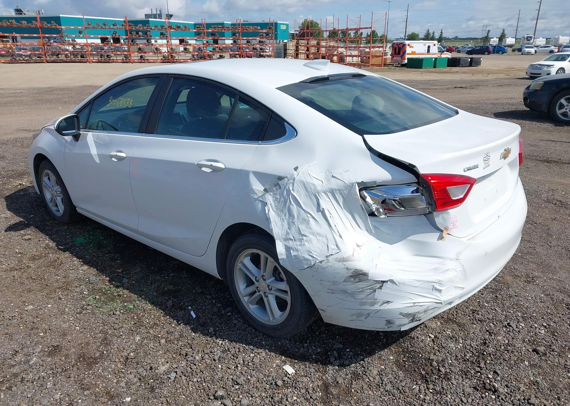2018 CHEVROLET CRUZE LT