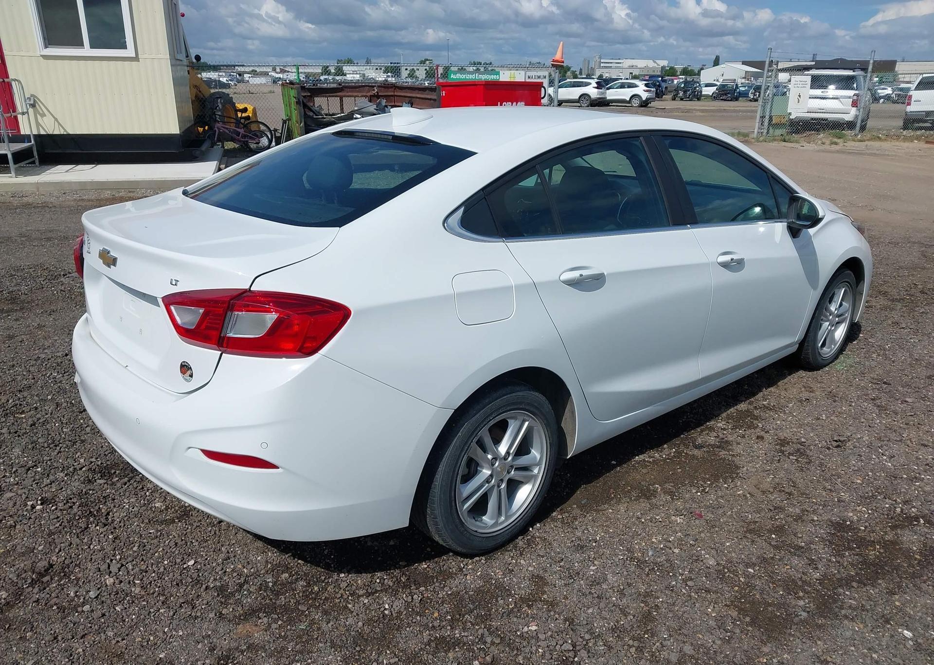 2018 CHEVROLET CRUZE LT