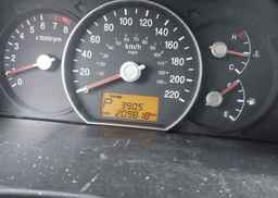 2011 KIA RONDO