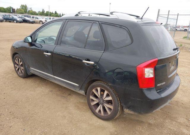 2011 KIA RONDO