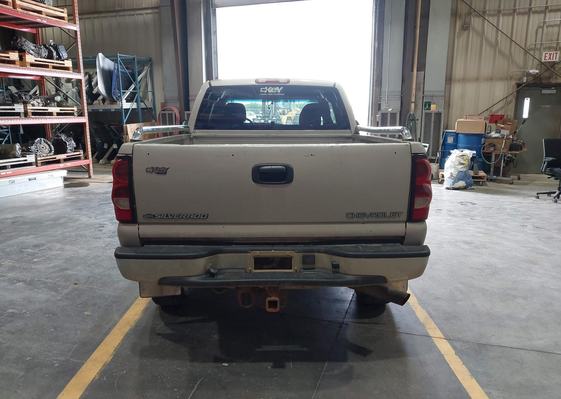 2004 CHEVROLET SILVERADO K2500 HEAVY DUTY