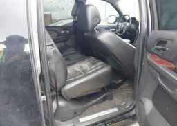 2007 CADILLAC ESCALADE EXT STANDARD