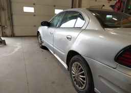 2005 PONTIAC GRAND AM SE